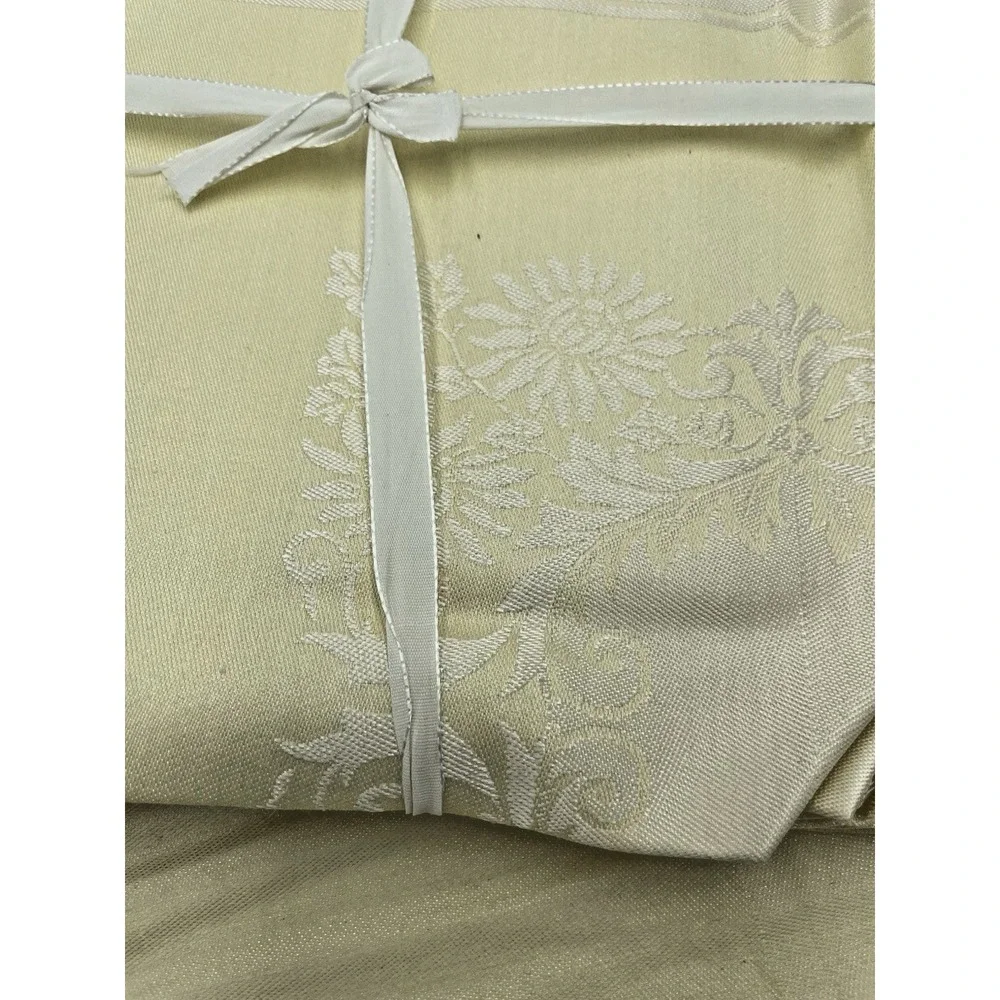 Vtg Beauty Kraft NOS Yellow Damask Table Cloth 64 x 84 & 8 Napkins  Gorgeous New
